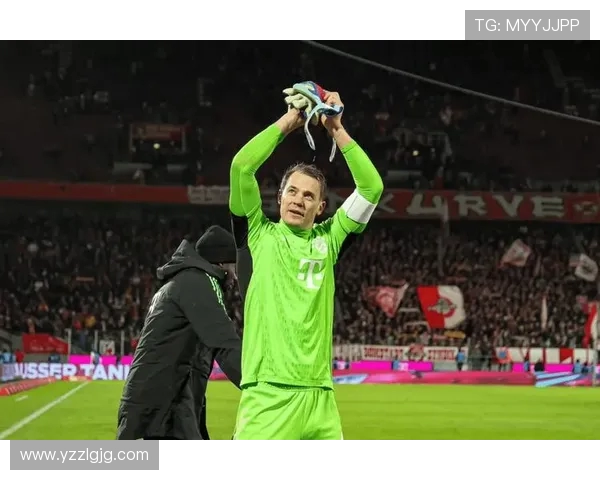 诺伊尔因重伤缺席整个赛季拜仁迅速求助德赫亚救急