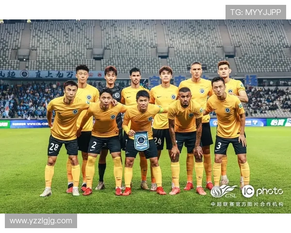深圳足球队战术变革引发热议球迷期待新赛季表现提升